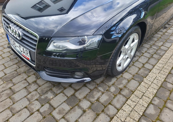 Audi A4 cena 39900 przebieg: 269870, rok produkcji 2011 z Biłgoraj małe 562